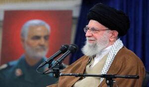 پنجره متفاوتی از دیدار امروز رهبر انقلاب با خانواده شهدا					 – نابند شیعه
