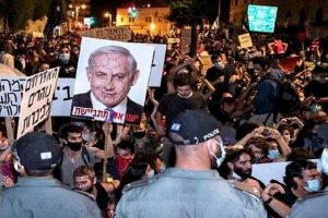 حمله معترضان به مقر حزب لیکود در تل‌آویو؛ ۳۰ نفر بازداشت شدند
 – نابند نیوز